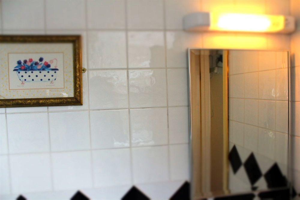 Lynams Hotel ダブリン エクステリア 写真